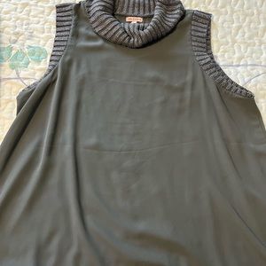 Juicy Couture sleeveless top and long sleeve coverup . Worn 1 time .Size XL